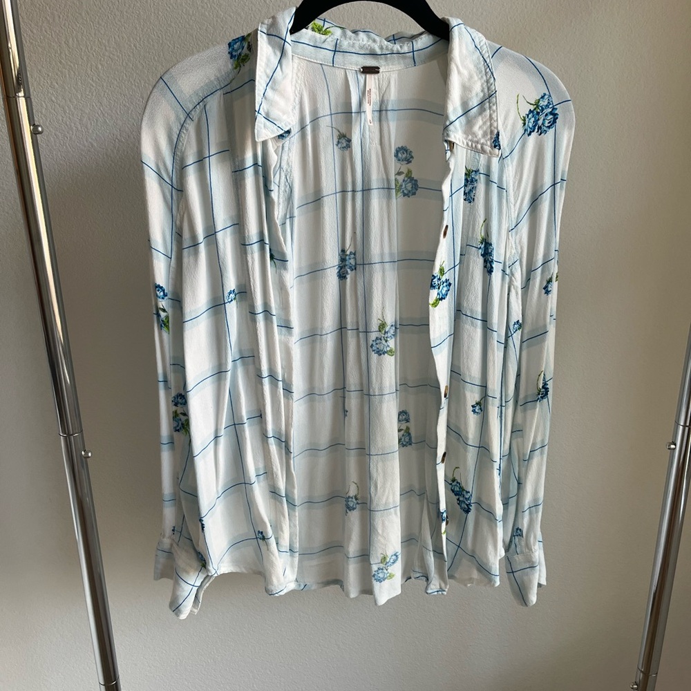 Free People button down